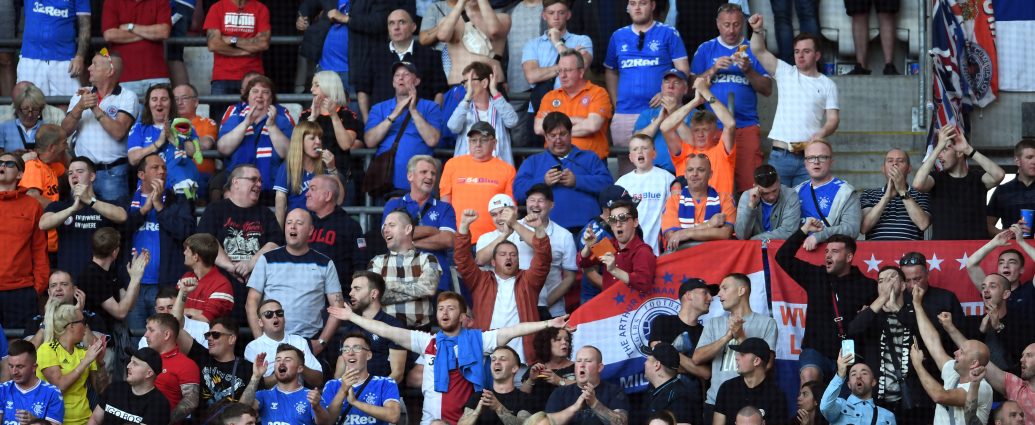 Rangers ndëshkim kapital për pankartat raciste