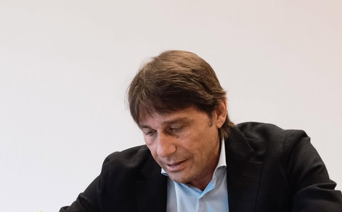 Juventus, me një ofertë tre vjecare për Antonio Conte