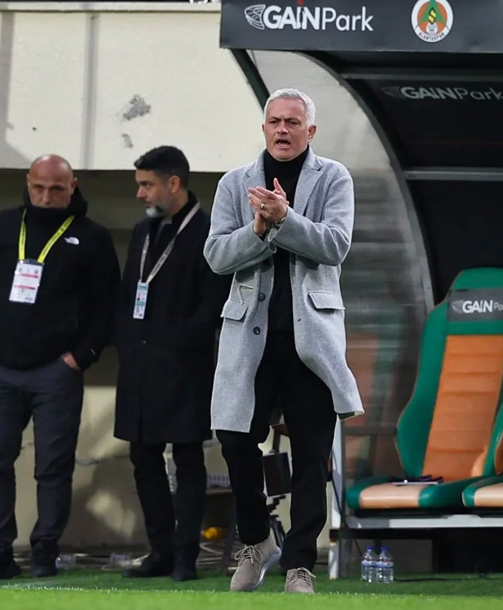 Mourinho, rikthimi I mundshëm I tij në Premier Ligë