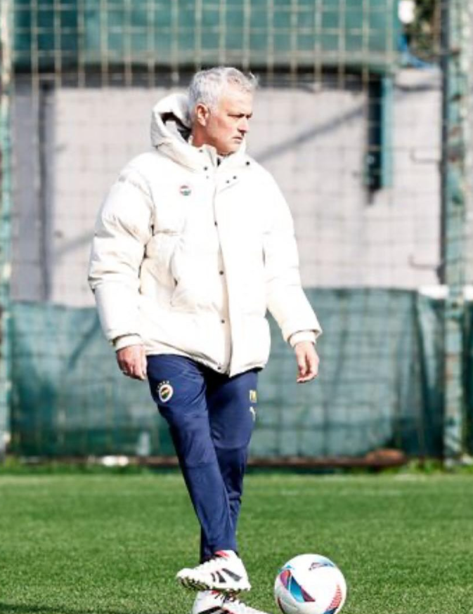 Mourinho, rikthimi I mundshëm I tij në Premier Ligë