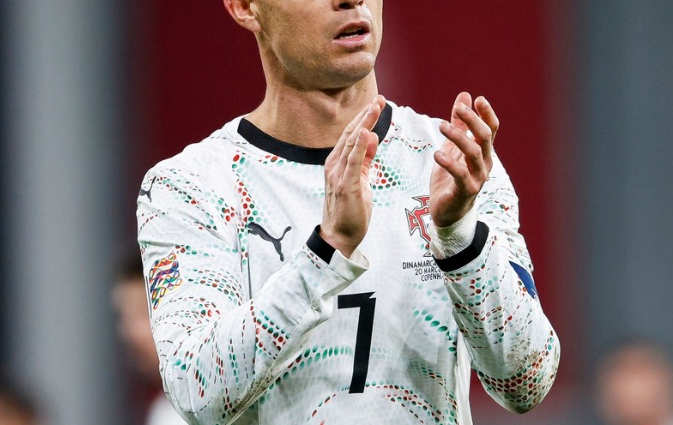 Opsionet e ardhshme të Cristiano Ronaldo, përtej ofertave