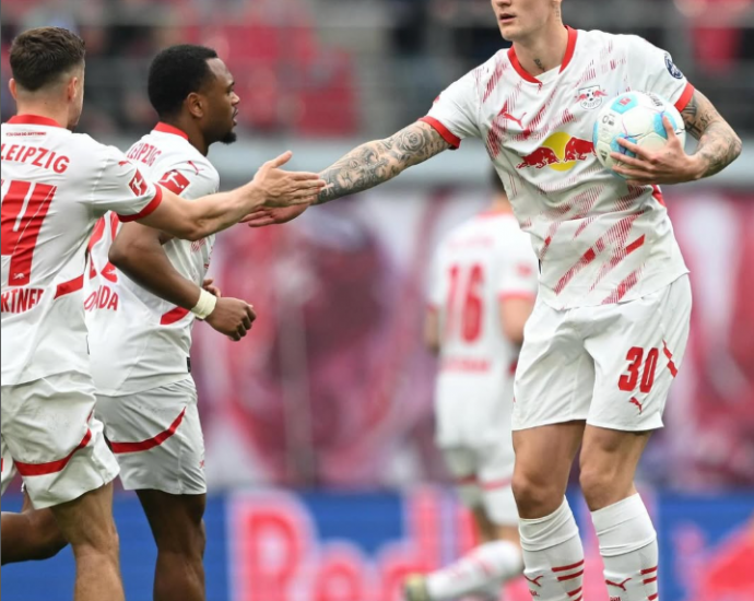 Benjamin Sesko ngjall interes në Liverpool