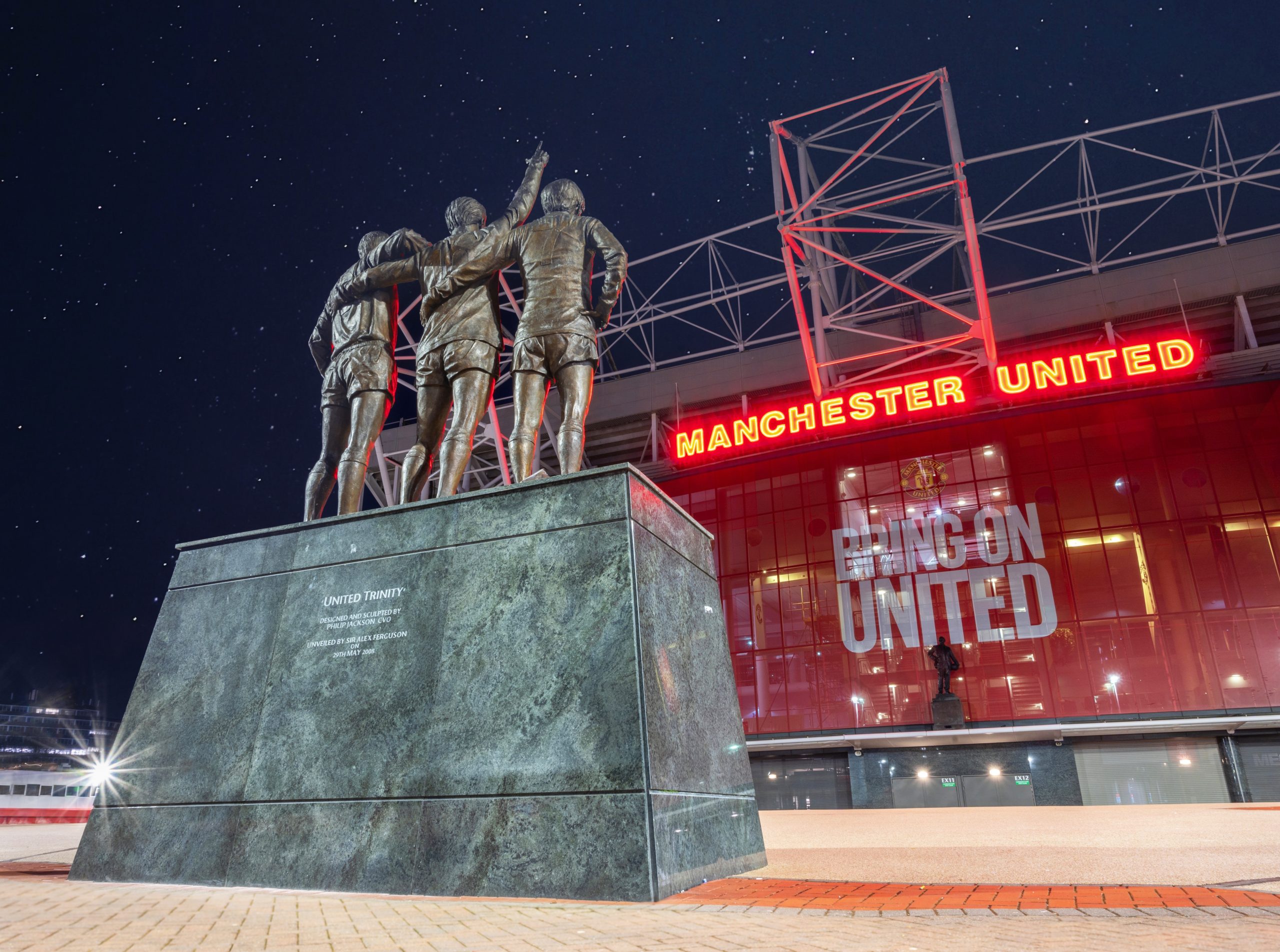 Manchester United humb shpëtimtarin e saj, Sheik Jassim