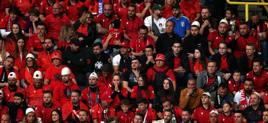 UEFA një artikull mbi shqiptarët pas Euro17