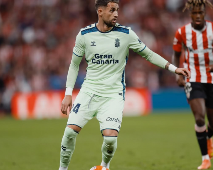 Adnan Januzi, një rikthim të mundshëm në Anderlecht