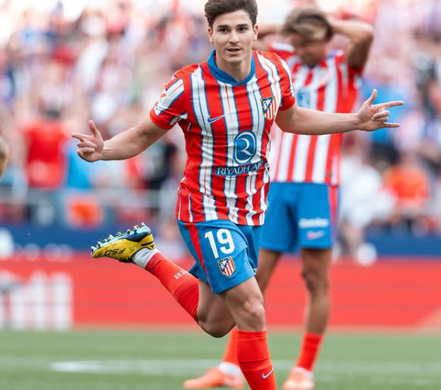 Vendoset, Julian Alvarez larg Atletico Madrid