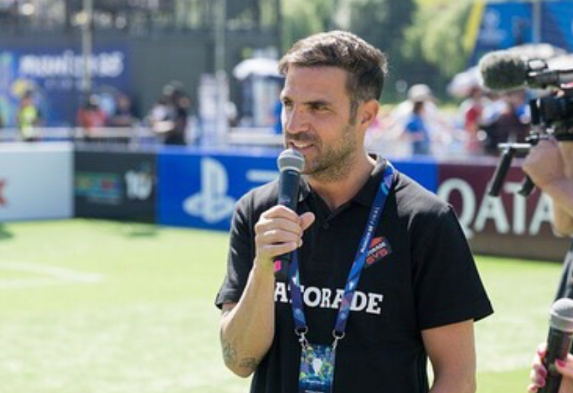 Presidenti I Comos I vendosur, Fabregas nuk largohet