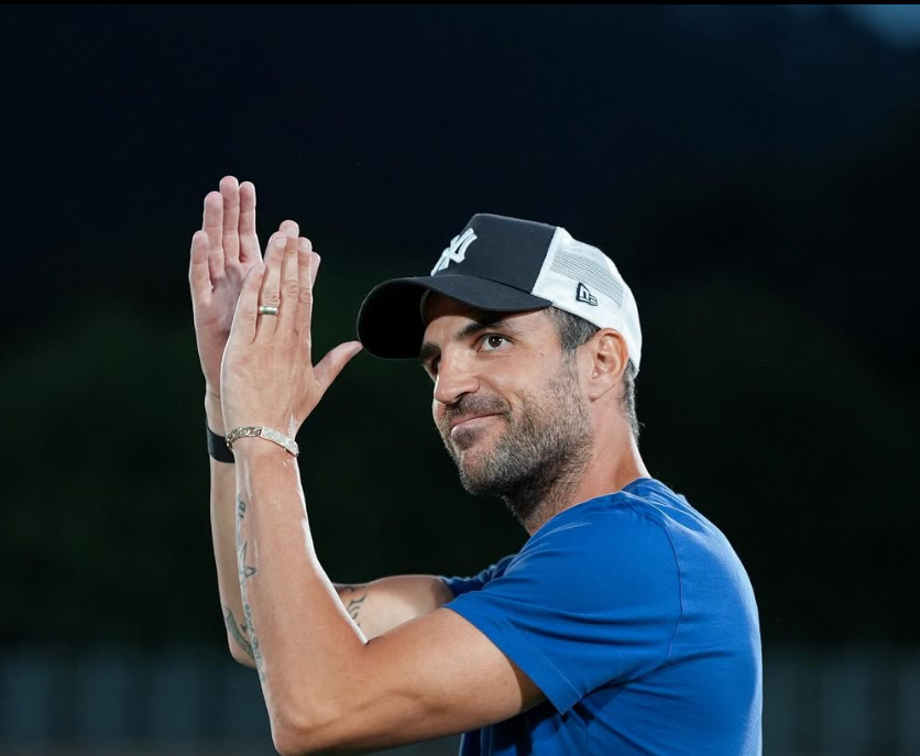 Presidenti I Comos I vendosur, Fabregas nuk largohet