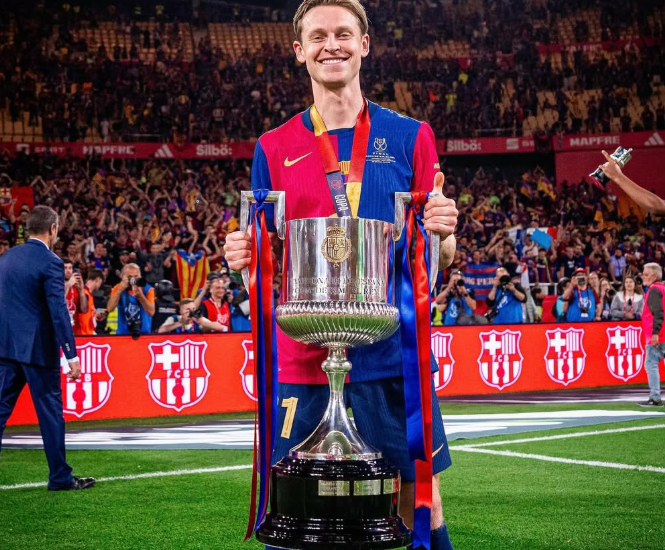 De Jong ul pagën e tij për qëndrimin në Barcelona