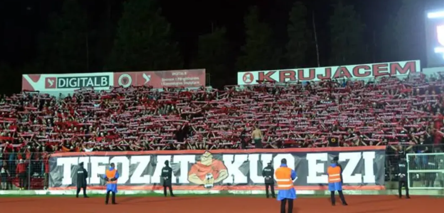 Tifozat Kuq e Zi, I thonë jo stadiumit në ndeshjen ndaj Serbisë