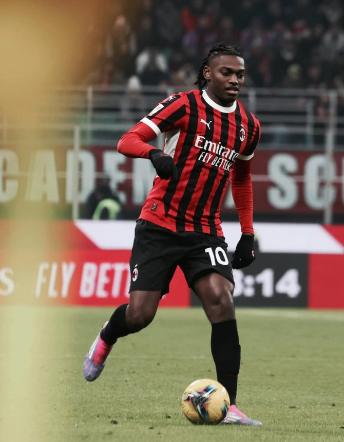 Leao, drejt një largimi të mundshëm nga Milan