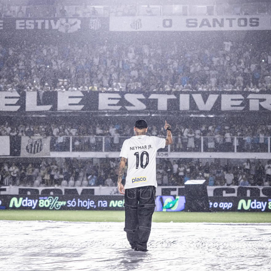 Neymar I gatshëm të firmosë për sezonin e ardhshëm