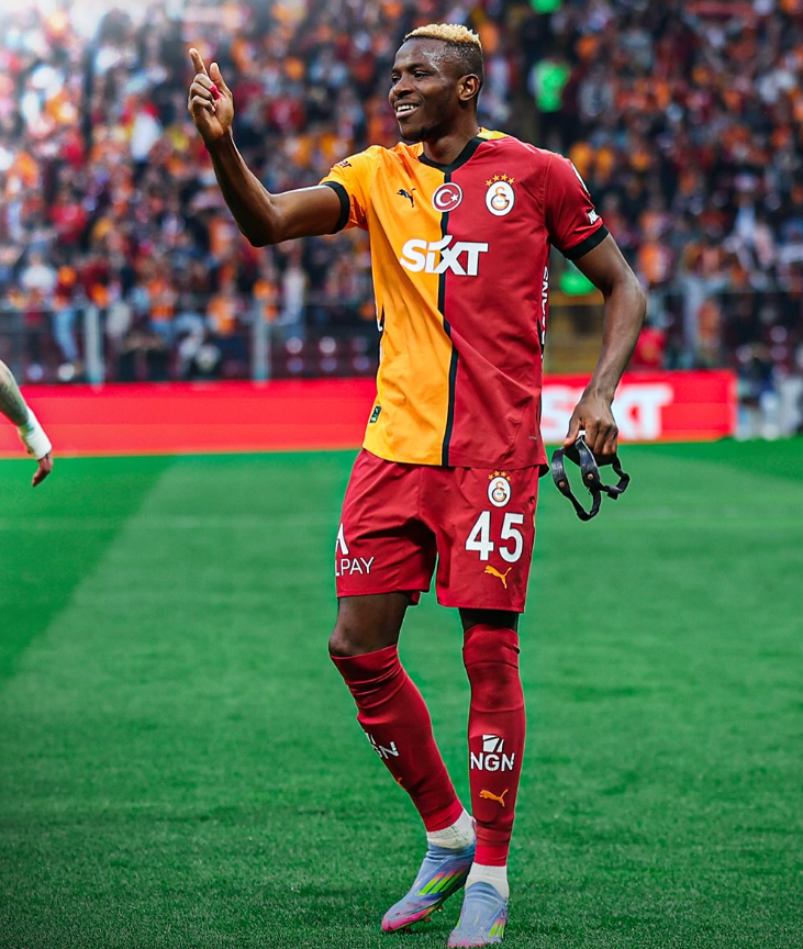Osimhen një tjetër fazë bisedimesh me Juventus