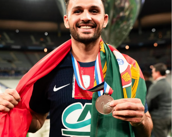 Paris Saint Germain largon dy prej lojtarëve të sulmit