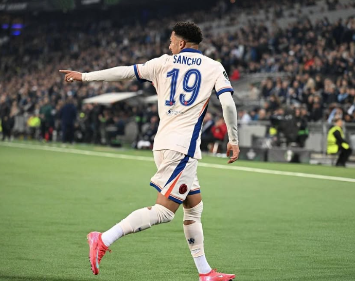 Jadon Sanchos, Chelsea vendos të ardhmen e tij