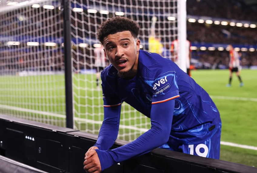 Jadon Sancho, larg United sezonin e ardhshëm