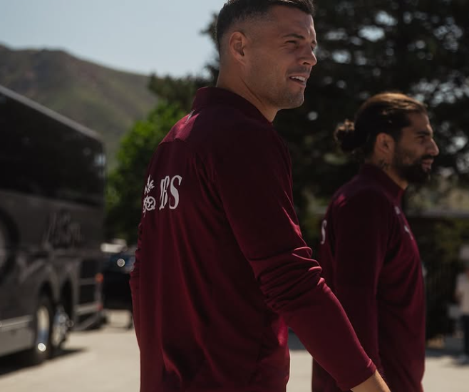 Xhaka, I bindur për largimin e tij nga Leverkusen
