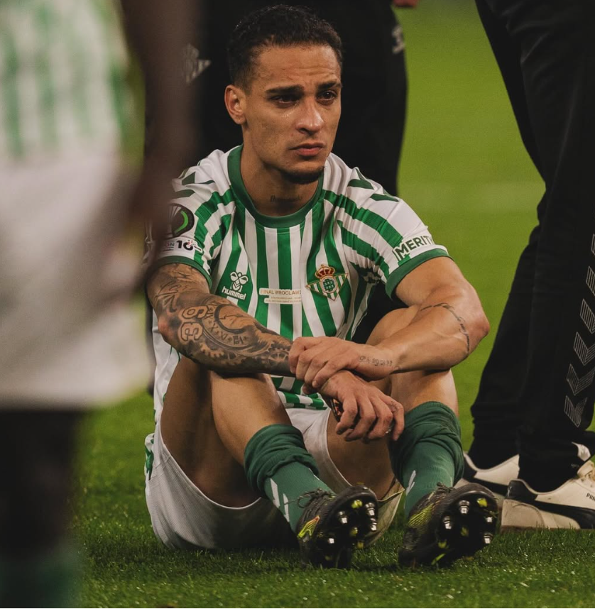 Antony, Real Betis nuk realizon dot afrimin e lojtarit, shkak shuma