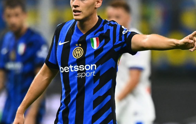 Kristjan Asllani drejt një transferimi të brendshëm në Serinë A