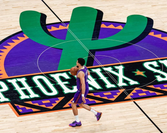 Booker, shënon kontratën më të kushtueshme në NBA
