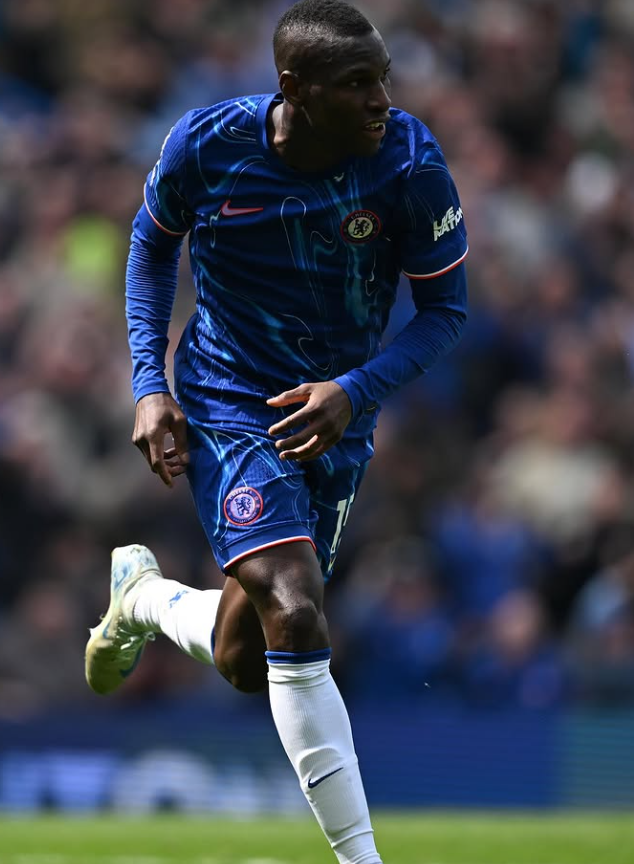 United vlerëson yllin e Chelsea për përforcimin e sulmit