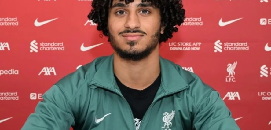 Talenti 18 vjecar nënshkruan me Liverpool