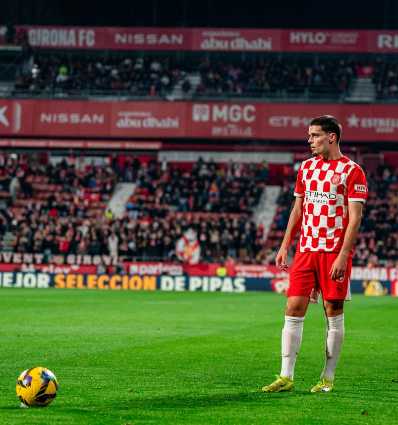 Milan I gatshëm për të zvendësuar Hernandez