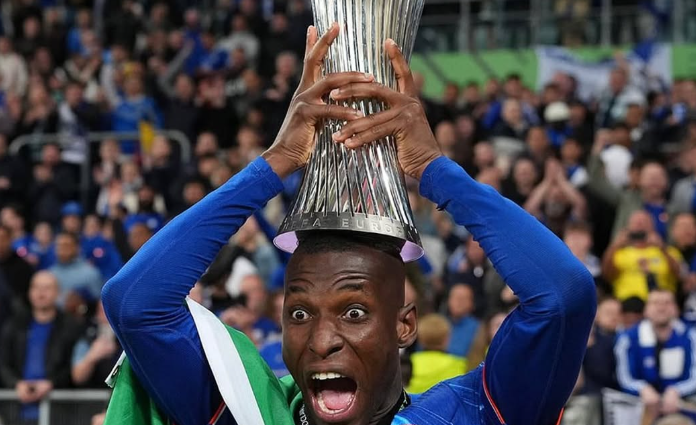 Milan, në kërkim të një sulmuesi qëndror në këtë sezon kalimesh