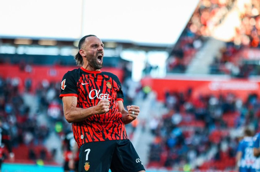 Muriqi, rinovon kontratën e tij në Mallorca