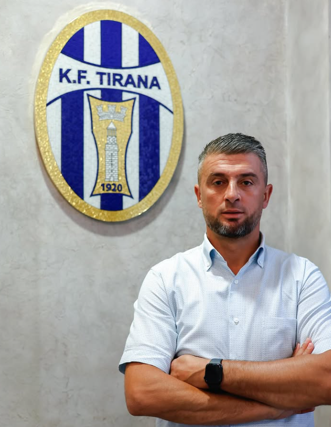 Tirana, zgjedh trajnerin e rri, kontratë tre vjecare