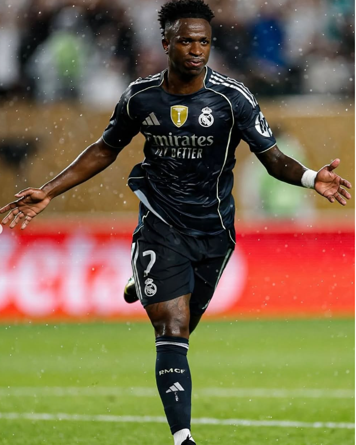 Real Madrid kushtëzon shitjen e Vinicius JR