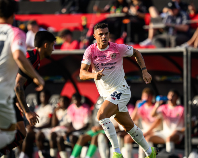Xhaka, nuk do të debutojë në Premier Ligë