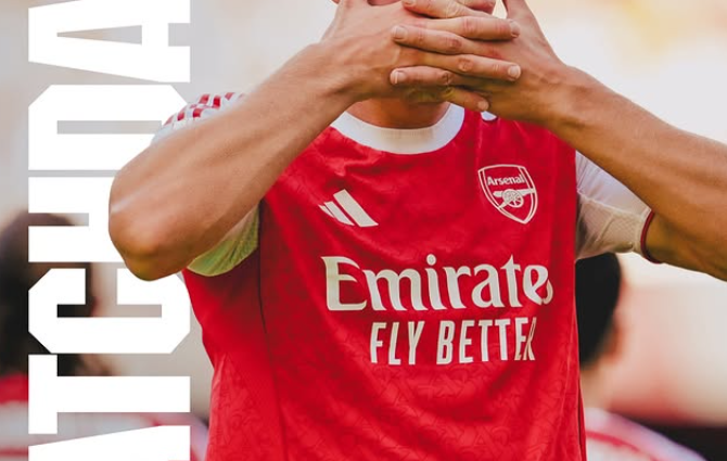 Arsenal arrin të sigurojë fitore në përballjen e saj të parë në Premier Ligë