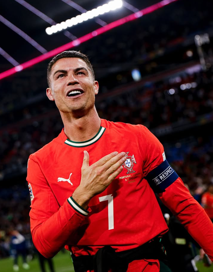 Ëndërra e cmendur e Como, nënshkrim I Ronaldo