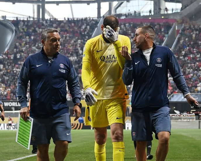 Donnarumma, ka një përgjegjës për lëvizjen e tij