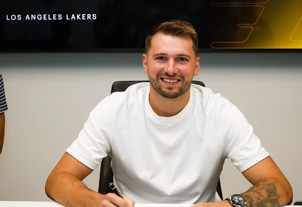 Luka Doncic, fenomeni I NBA me një kontratë mbreslënëse