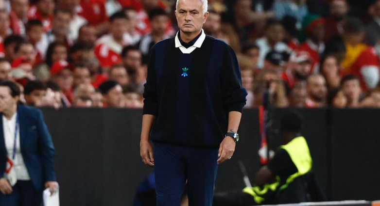 Fenerbhace shkarkon Mourinho nga posti i drejtuesit teknik
