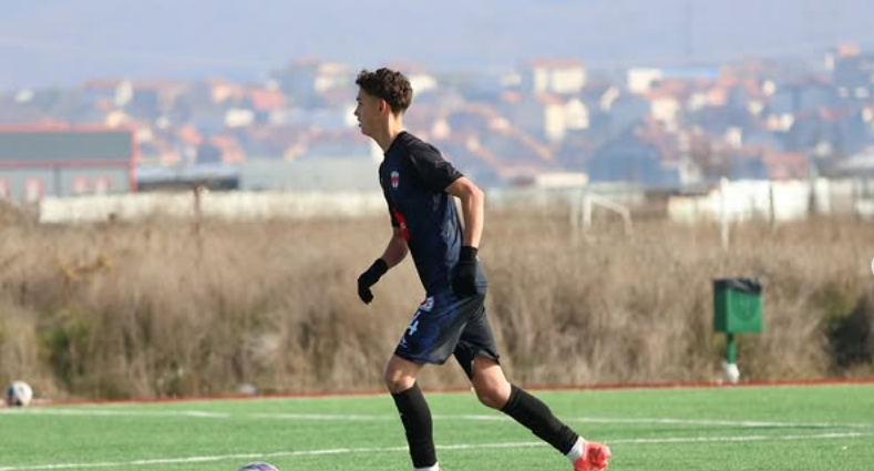 17 vjecari kosovar drejt La Ligës