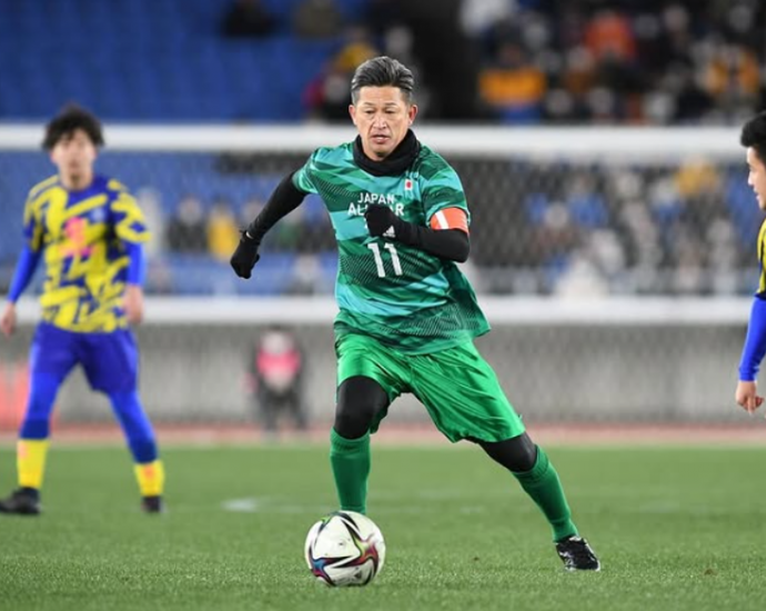 Një futbollist që luan në moshën 58 vjecare