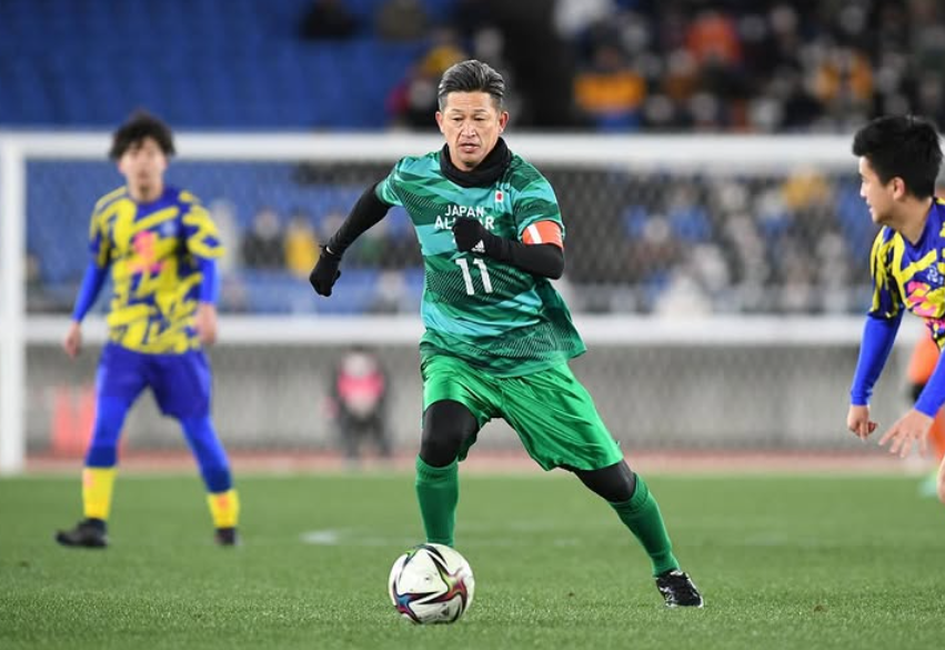 Një futbollist që luan në moshën 58 vjecare