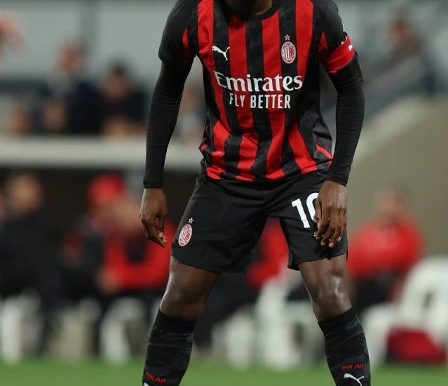 Milan merr një ofertë tunduese për Rafael Leao