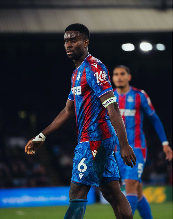 Liverpool, në kërkim të një qëndërmbrojtësi