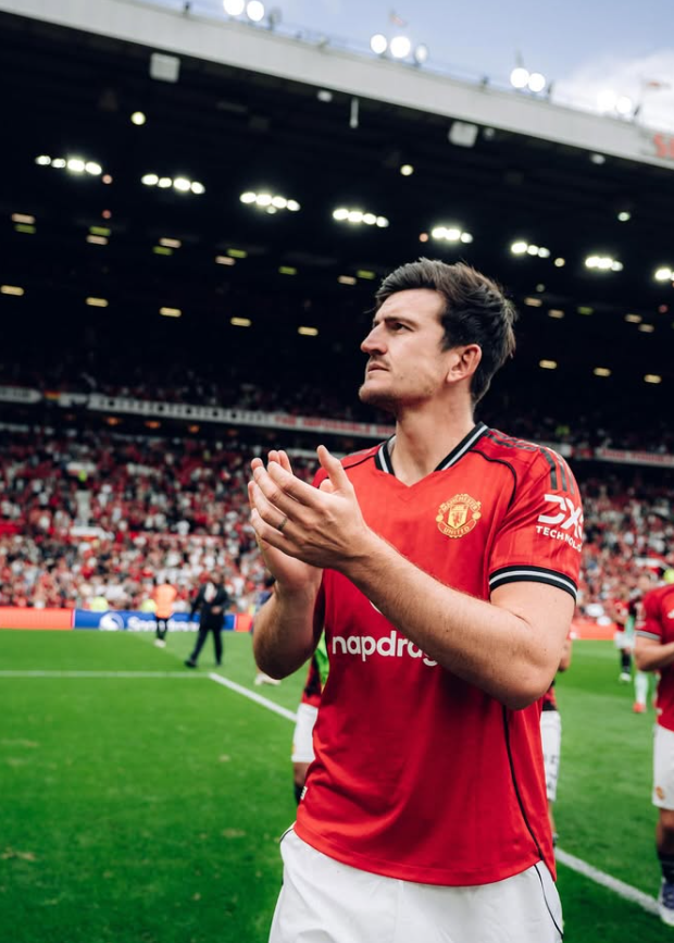 Manchester United ka refuzuar klube për Maguiren