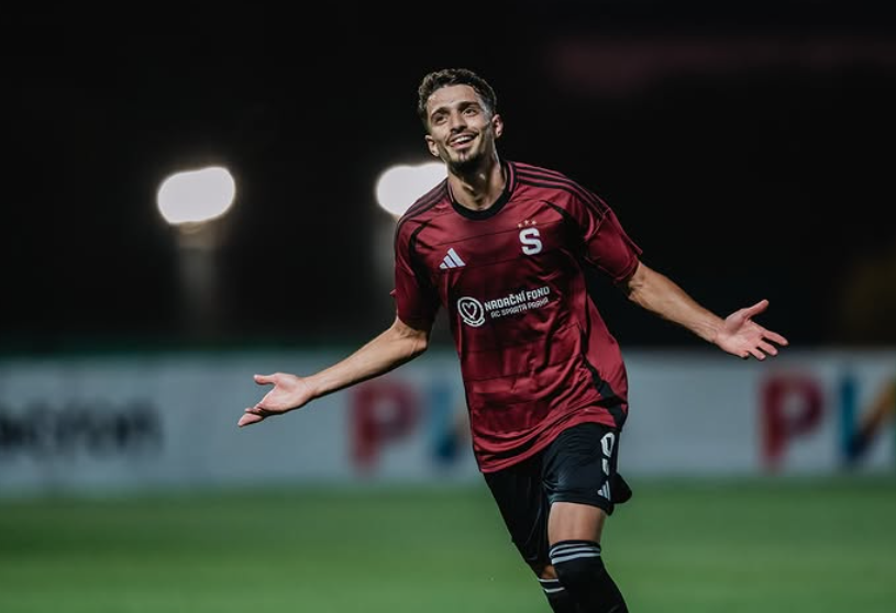 Albion Rrahmani vendoset mes më të mirëve në formacionin e Javës