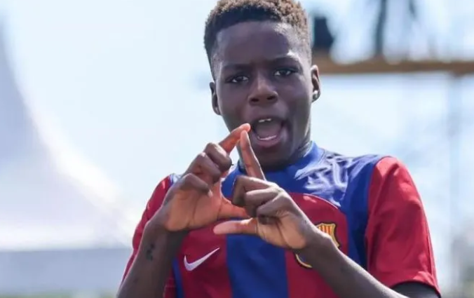 Barcelona, zbulon “Yamalin” e rri shënoi 100 gola në 27 ndeshje