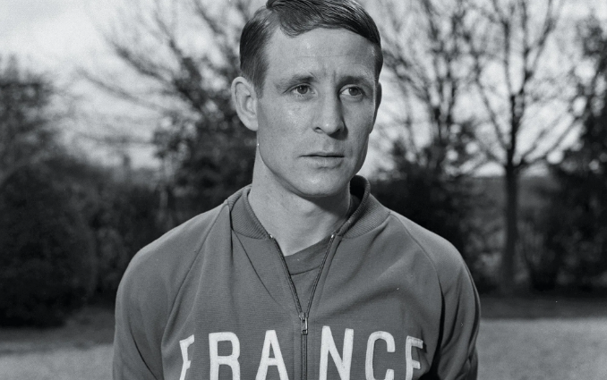 Historiku i fitoreve të Topit të Artë nga Francezët