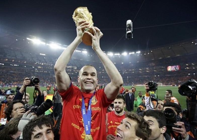 Iniesta tregon se cili është formacioni më I mirë sipas tij
