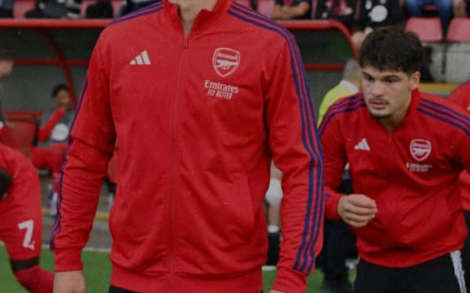 Futbollisti I Kombëtares Shqiptare, drejt huazimit nga Arsenal