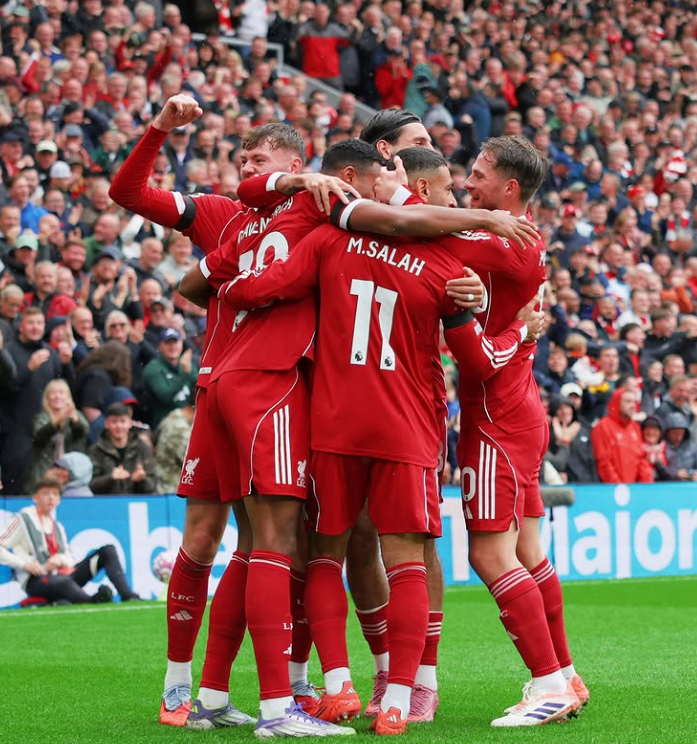 Liverpool, rrezikon dënimin nga UEFA, shkak përplasja në Champions