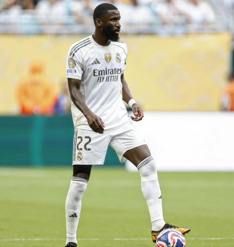Tensione në Real Madrid, Alonso largon një yll